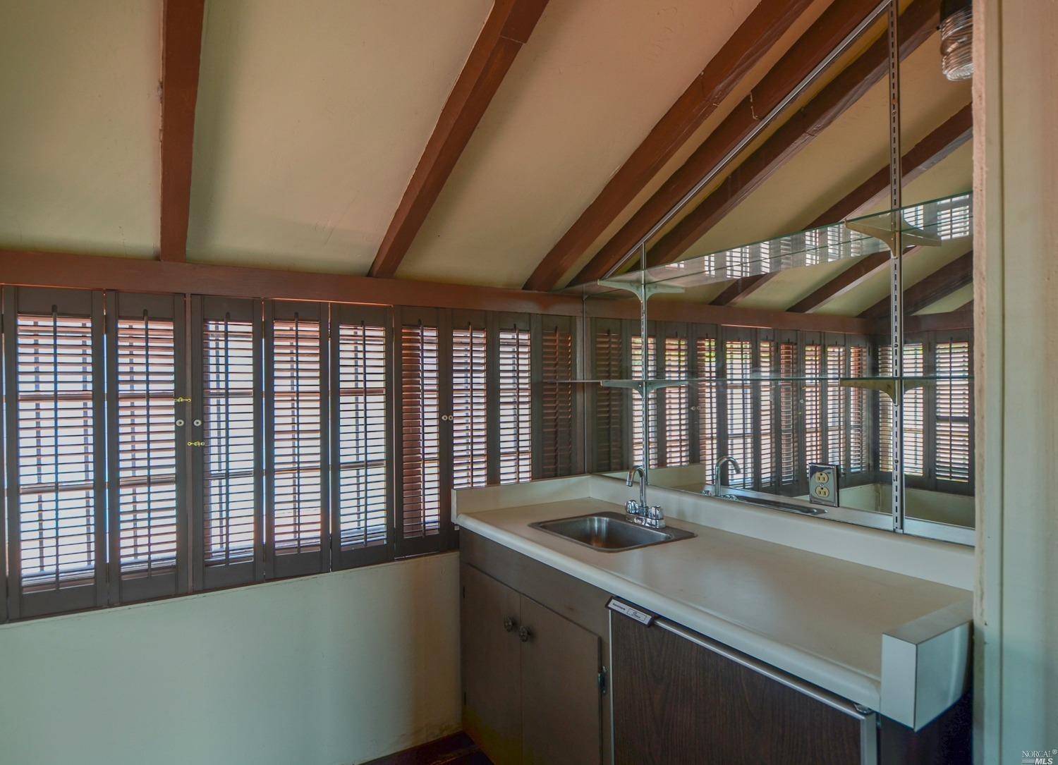 18 La Vuelta St, Vallejo, CA 94590 photo 15