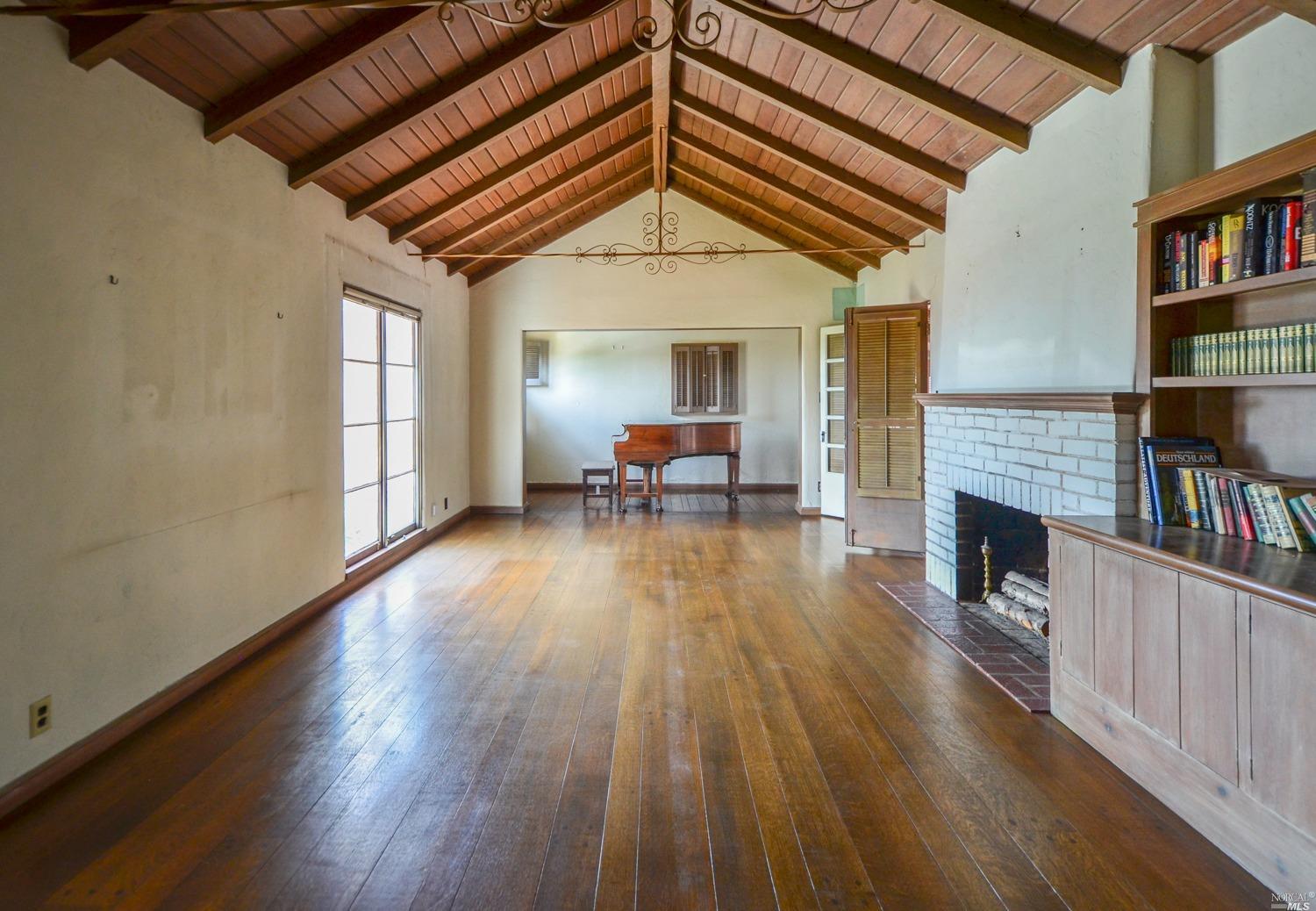 18 La Vuelta St, Vallejo, CA 94590 photo 10