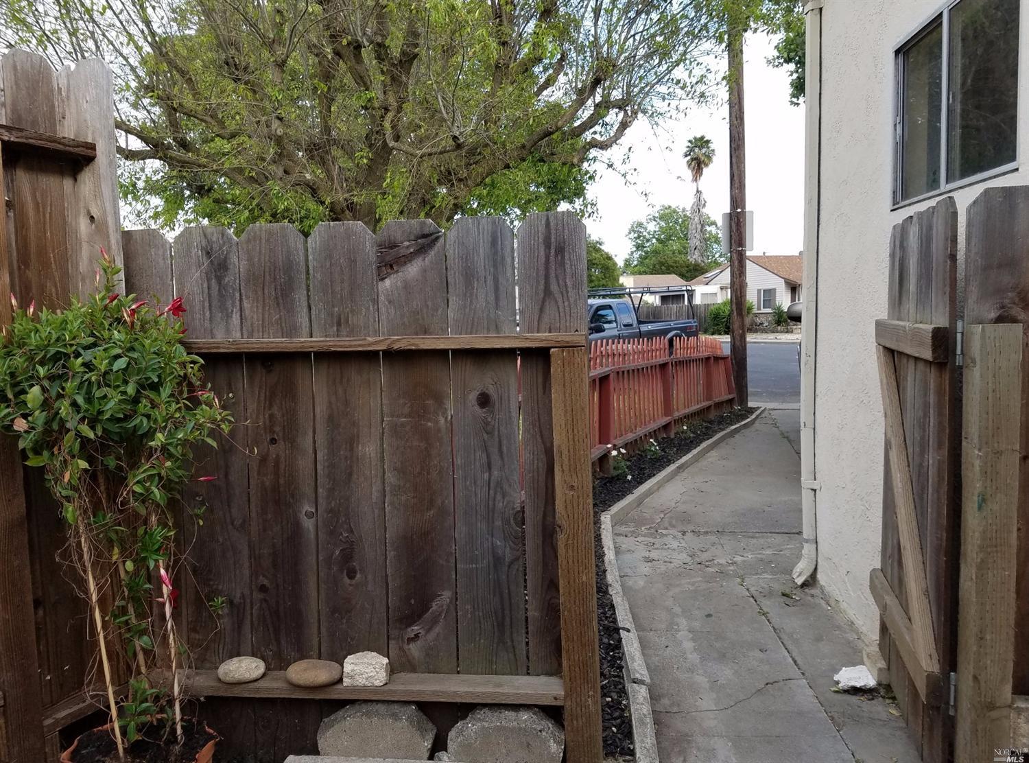 1089 Western Ave, Vallejo, CA 94591 photo 21