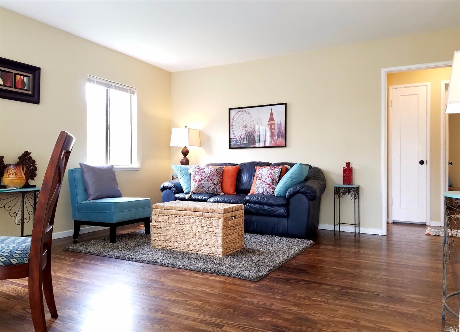 1089 Western Ave, Vallejo, CA 94591 photo 2