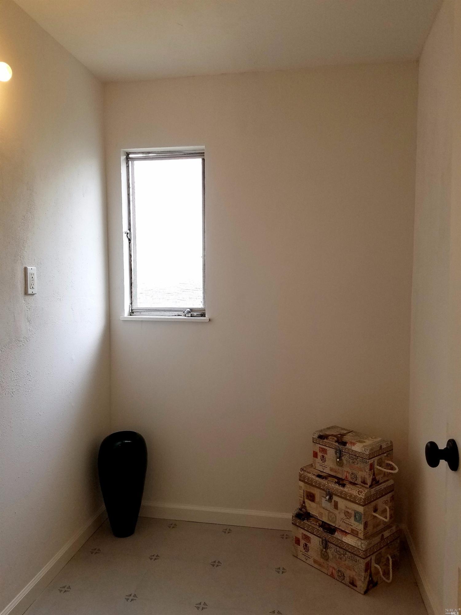 1089 Western Ave, Vallejo, CA 94591 photo 20