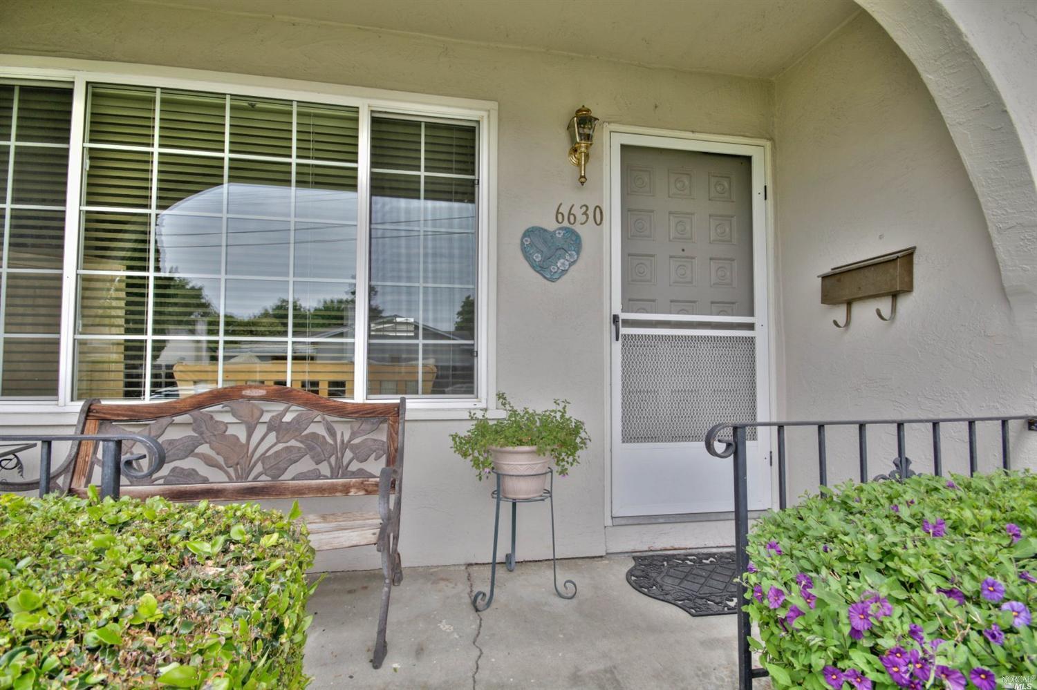 6630 Hemlock St, Dublin, CA 94568 photo 3