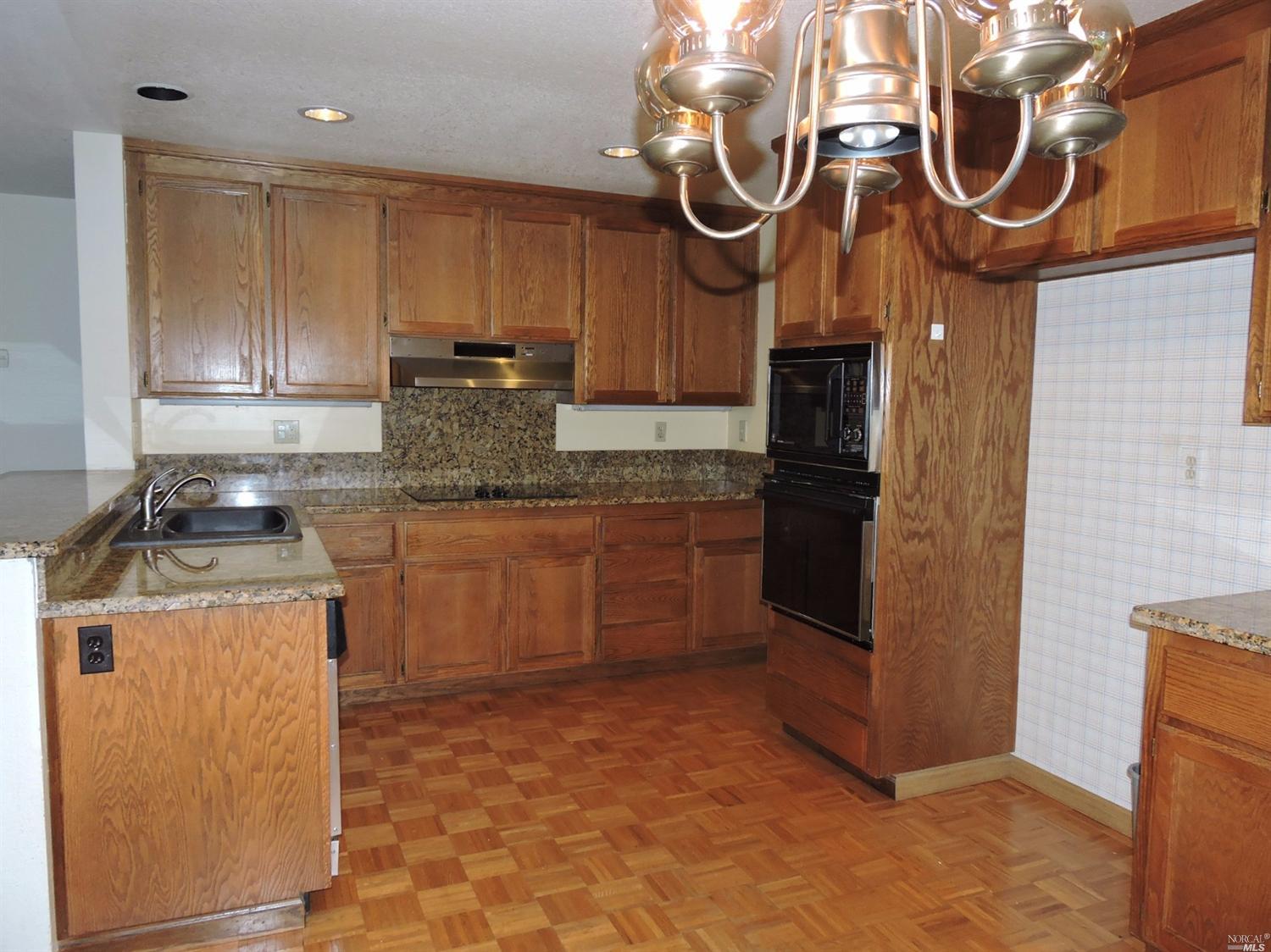 296 Devonshire Ct, Vallejo, CA 94591 photo 10