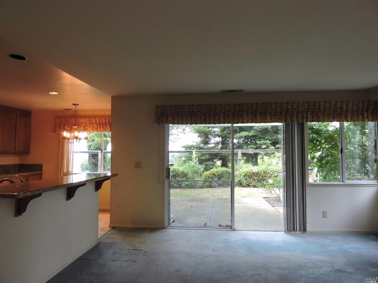 296 Devonshire Ct, Vallejo, CA 94591 photo 14