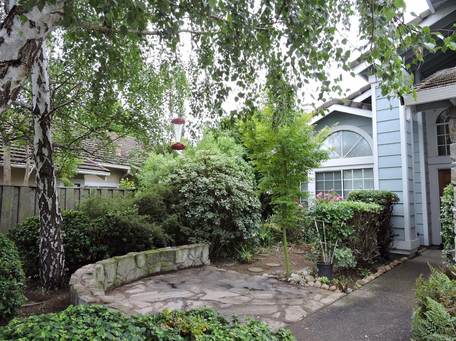 296 Devonshire Ct, Vallejo, CA 94591 photo 4