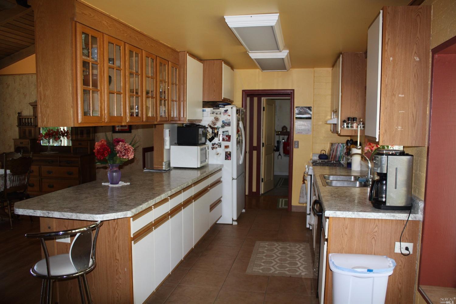 370 View Dr, Ukiah, CA 95482 photo 24
