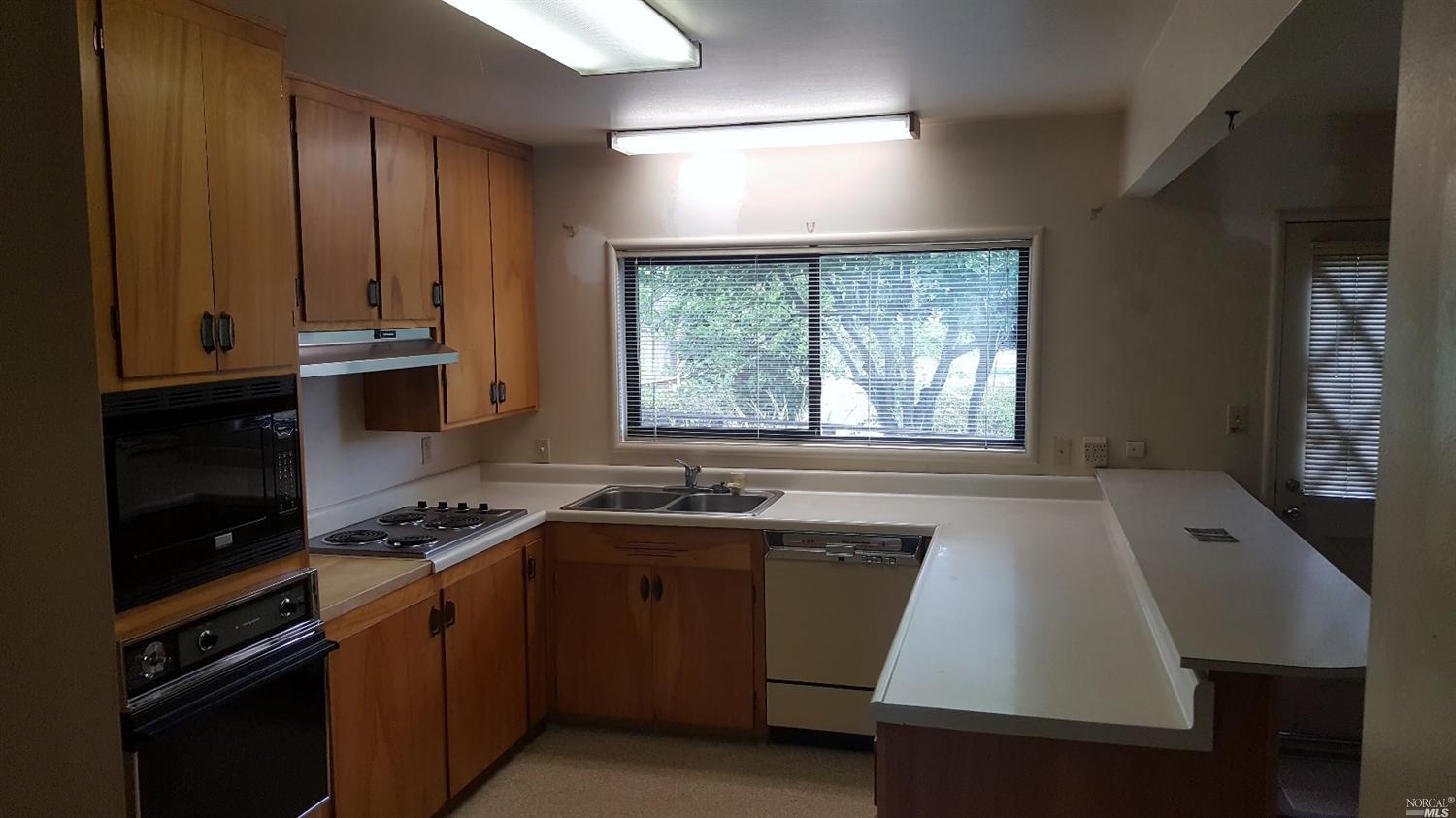 1424 Carl Ave, Vallejo, CA 94590 photo 6