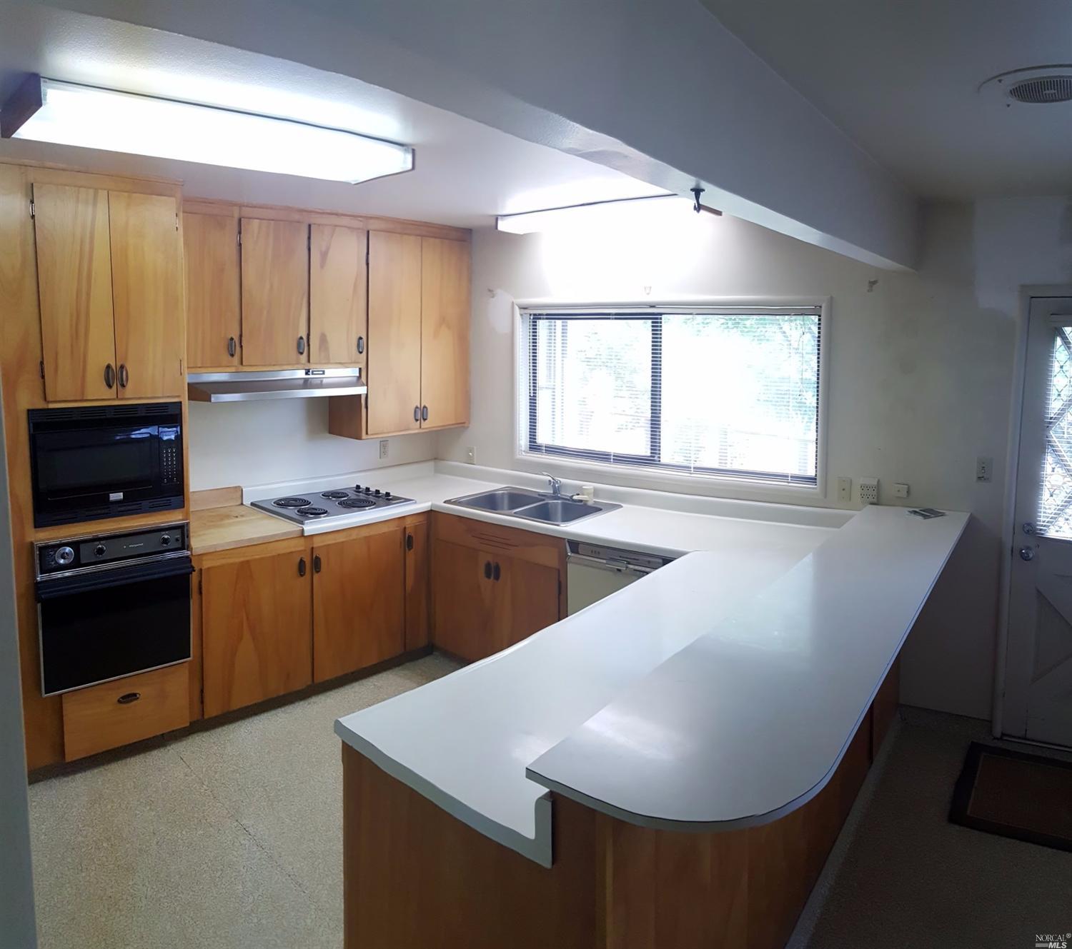 1424 Carl Ave, Vallejo, CA 94590 photo 7