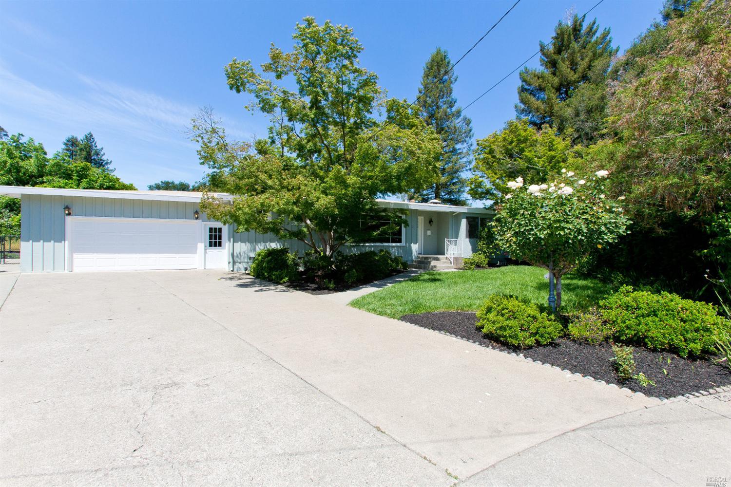 2364 Nyla Dr, Napa, CA 94558 photo 1