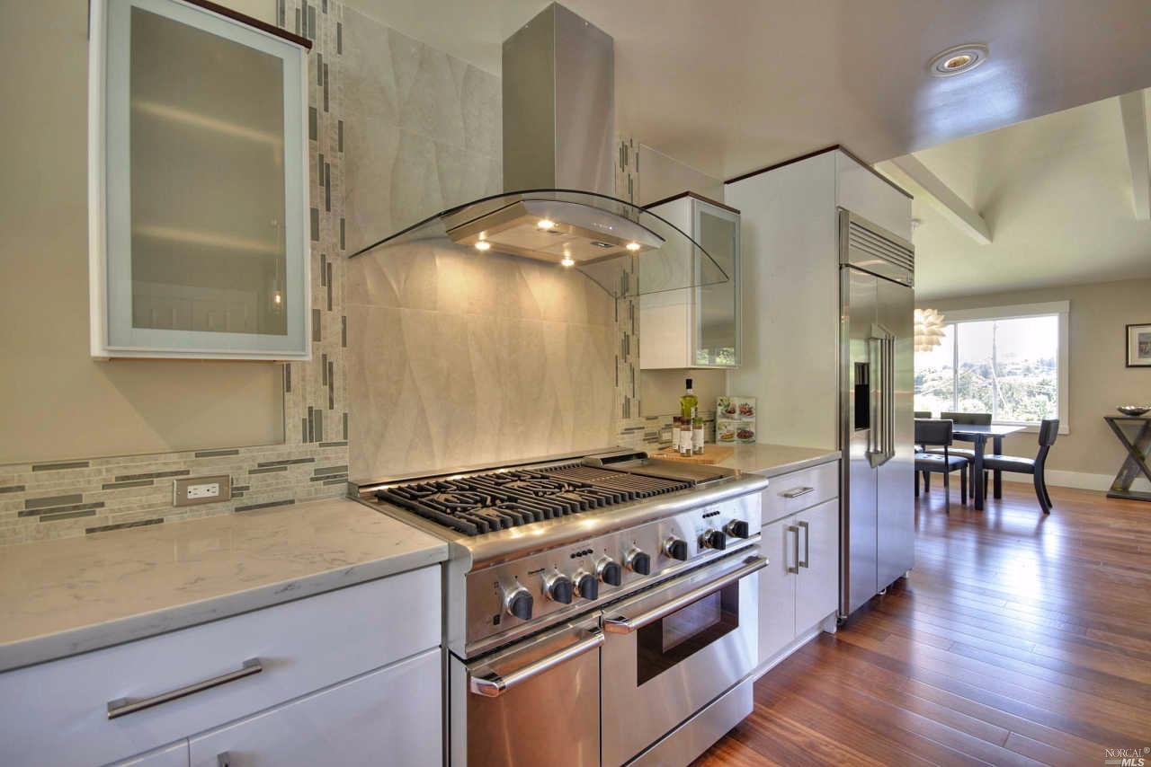 108 Barn Rd, Tiburon, CA 94920 photo 6