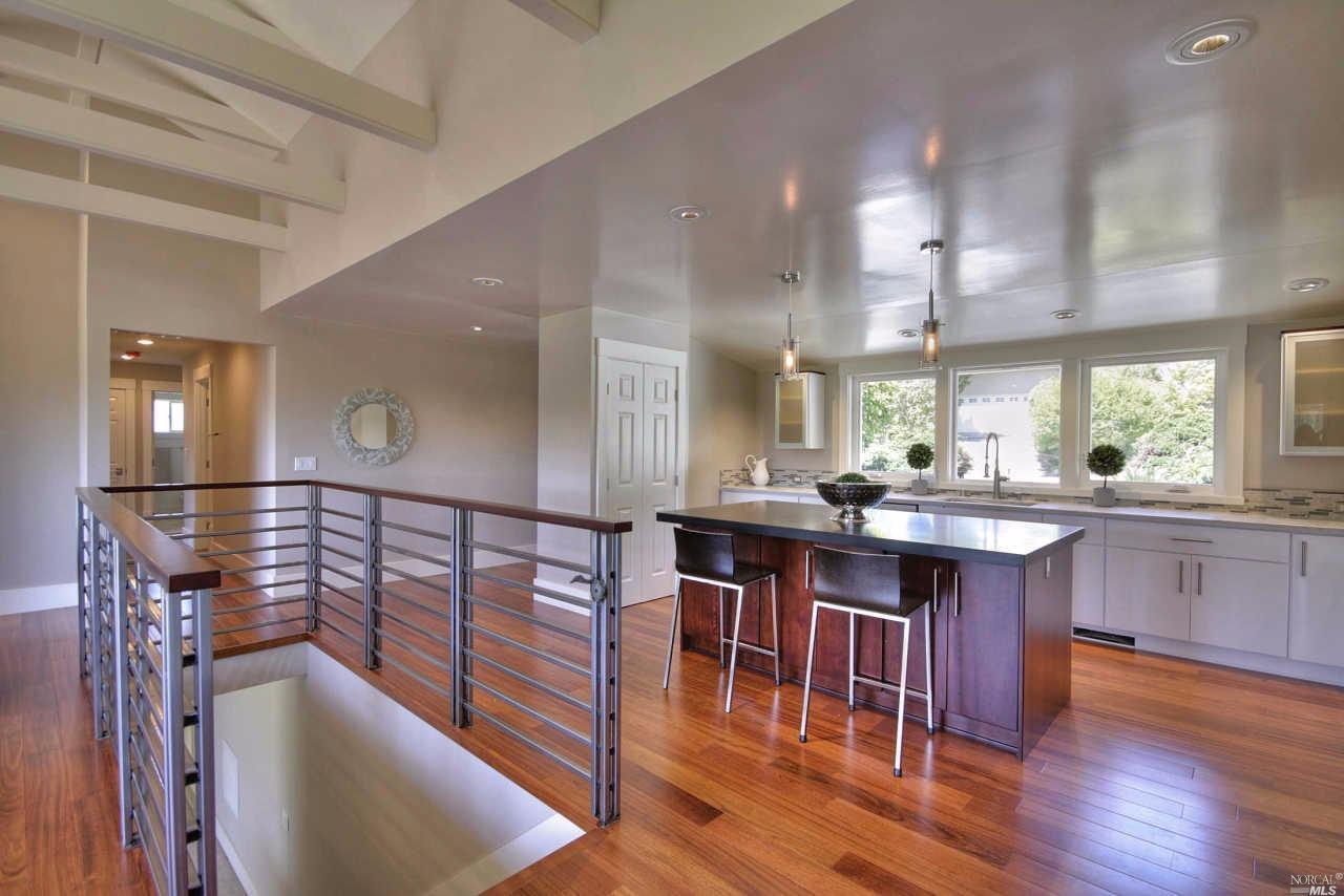 108 Barn Rd, Tiburon, CA 94920 photo 4