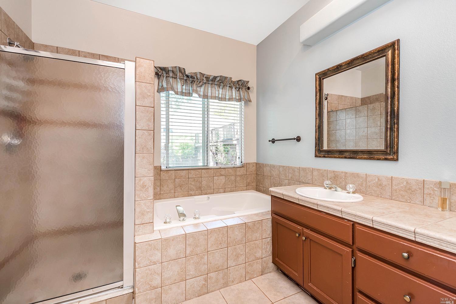 1069 Elsbree Ln, Windsor, CA 95492 photo 21
