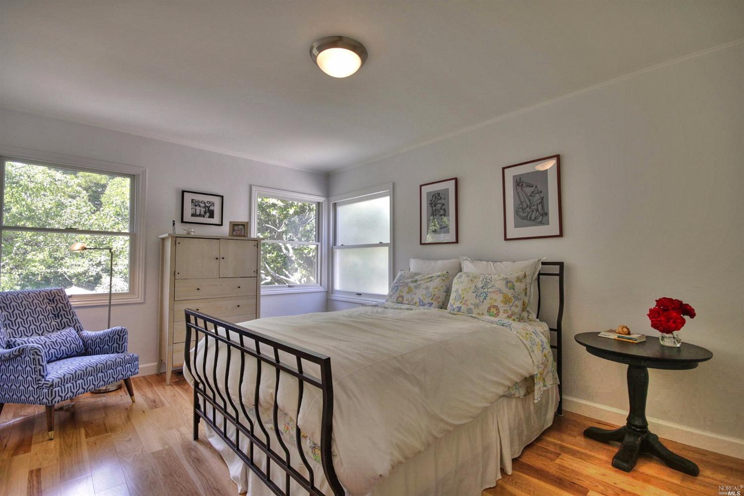 9 Hickory Ave, Corte Madera, CA 94925 photo 5