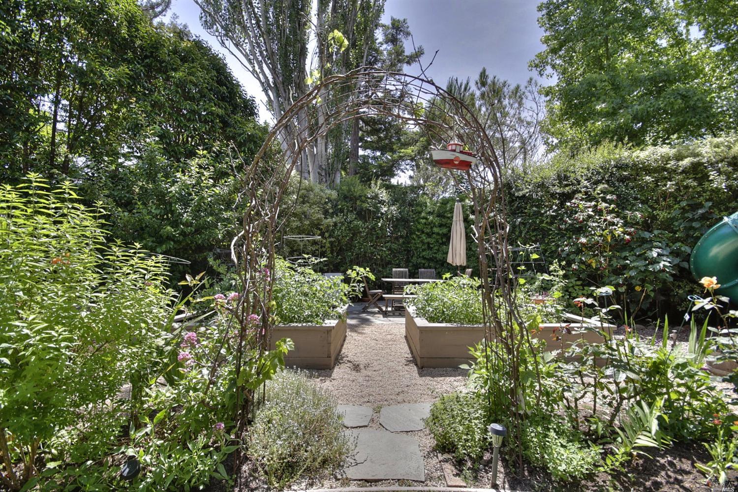 9 Hickory Ave, Corte Madera, CA 94925 photo 19