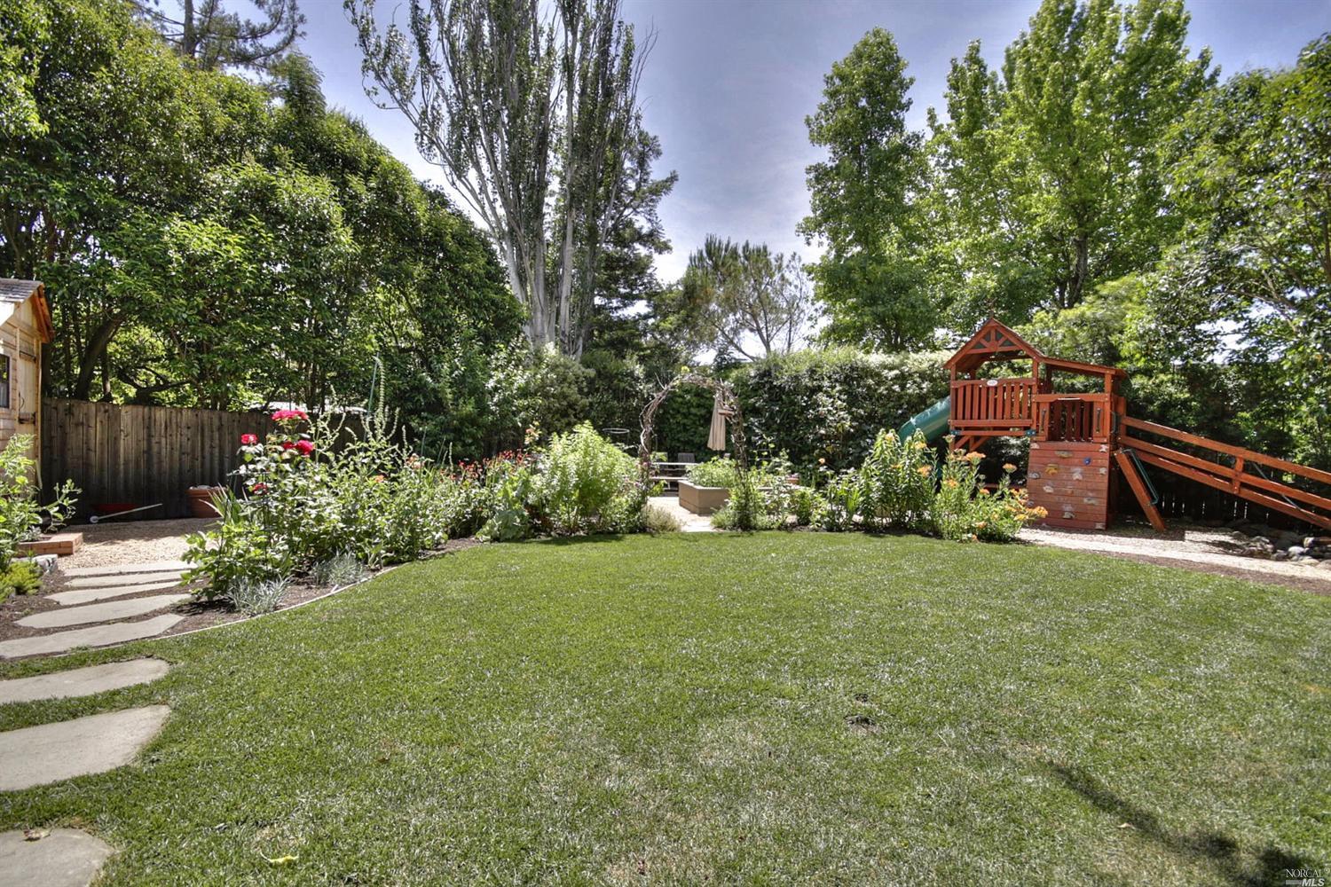 9 Hickory Ave, Corte Madera, CA 94925 photo 15