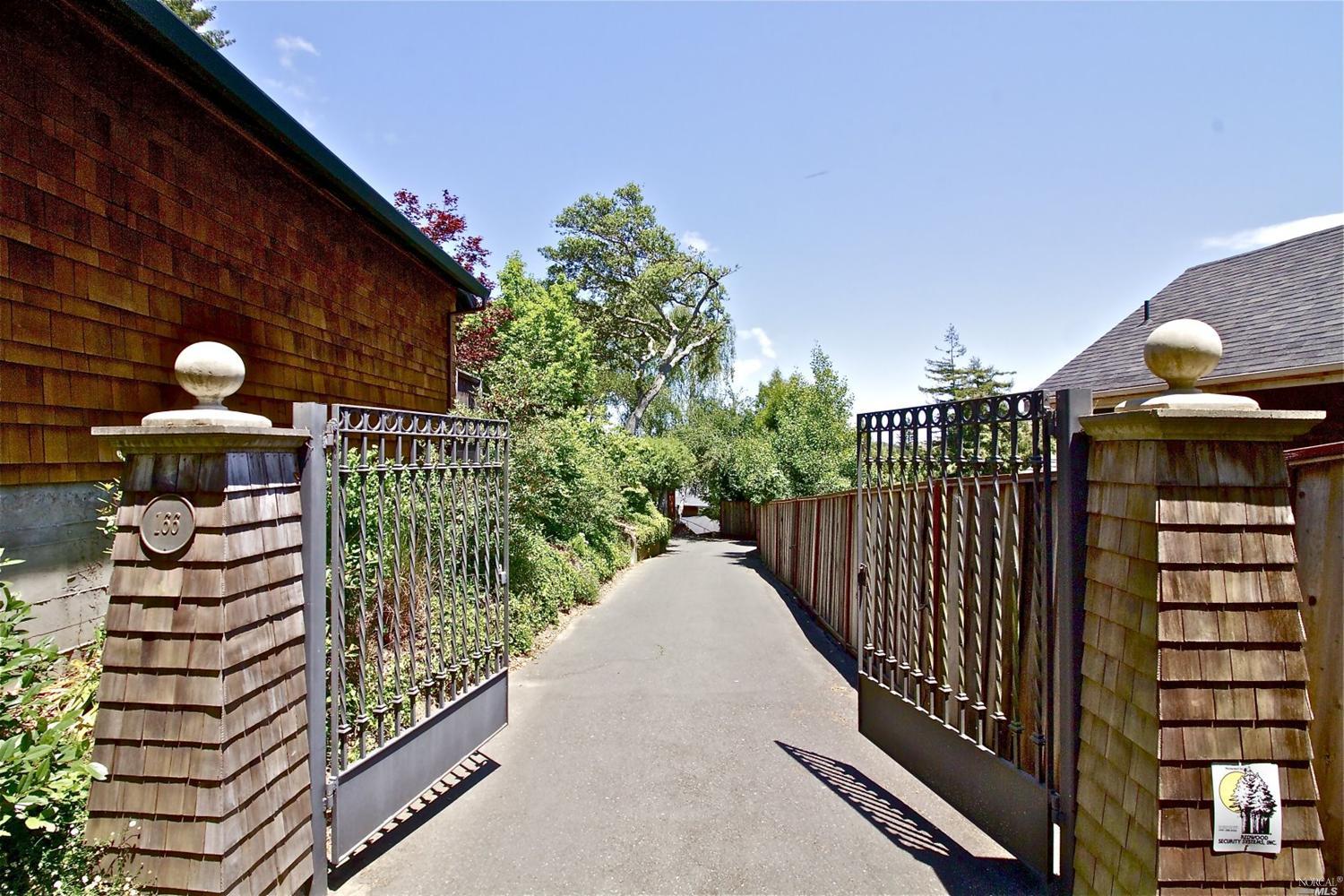 166 Helens Ln, Mill Valley, CA 94941 photo 1
