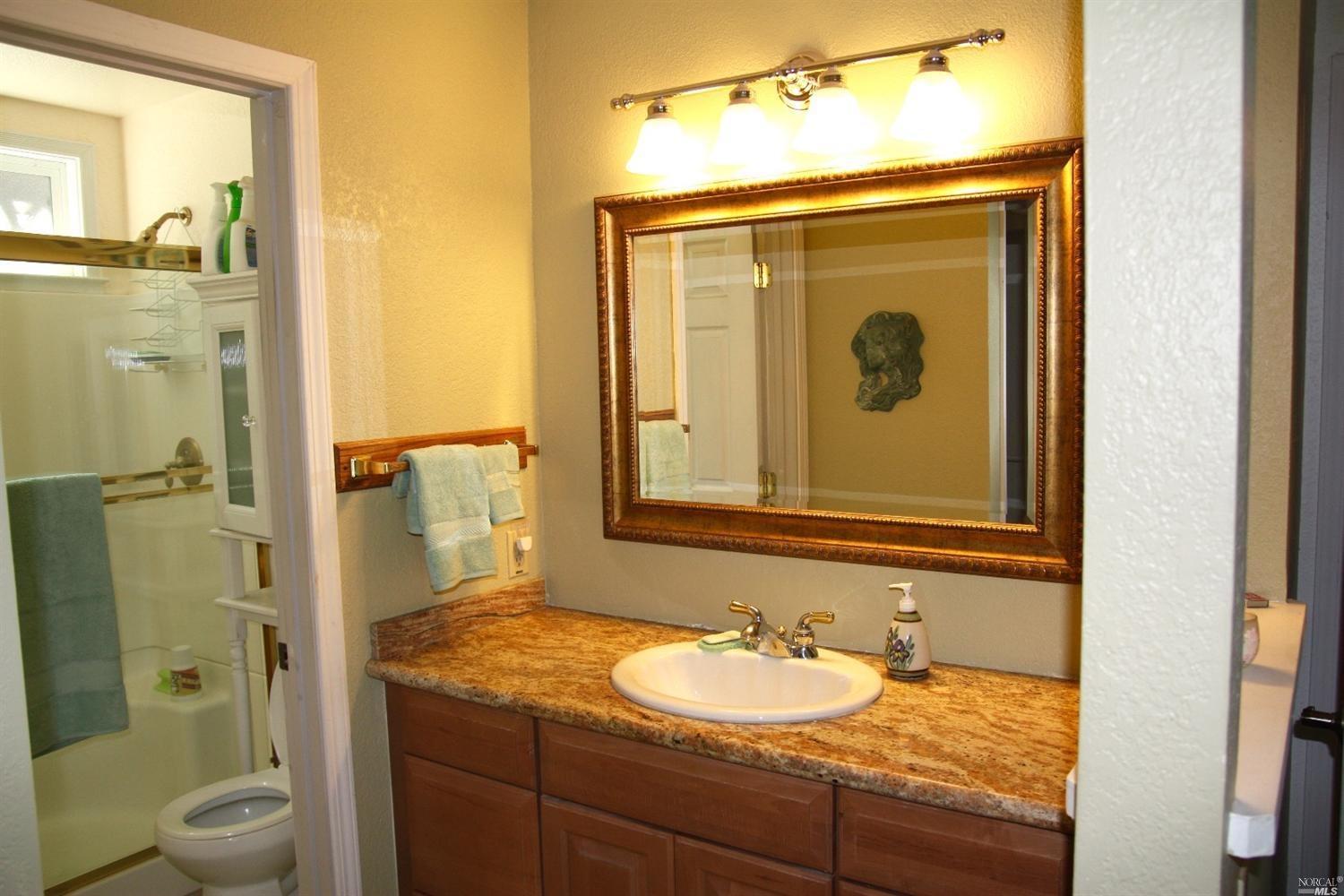 182 Bluebird Dr, Windsor, CA 95492 photo 21