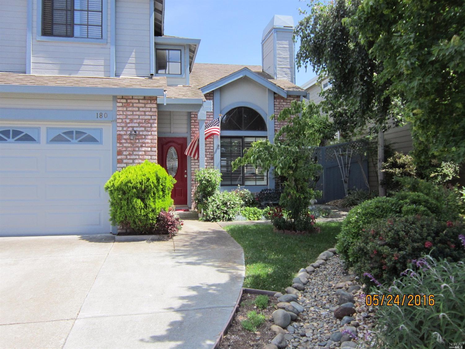 180 Breezewalk Dr, Vallejo, CA 94591 photo 3