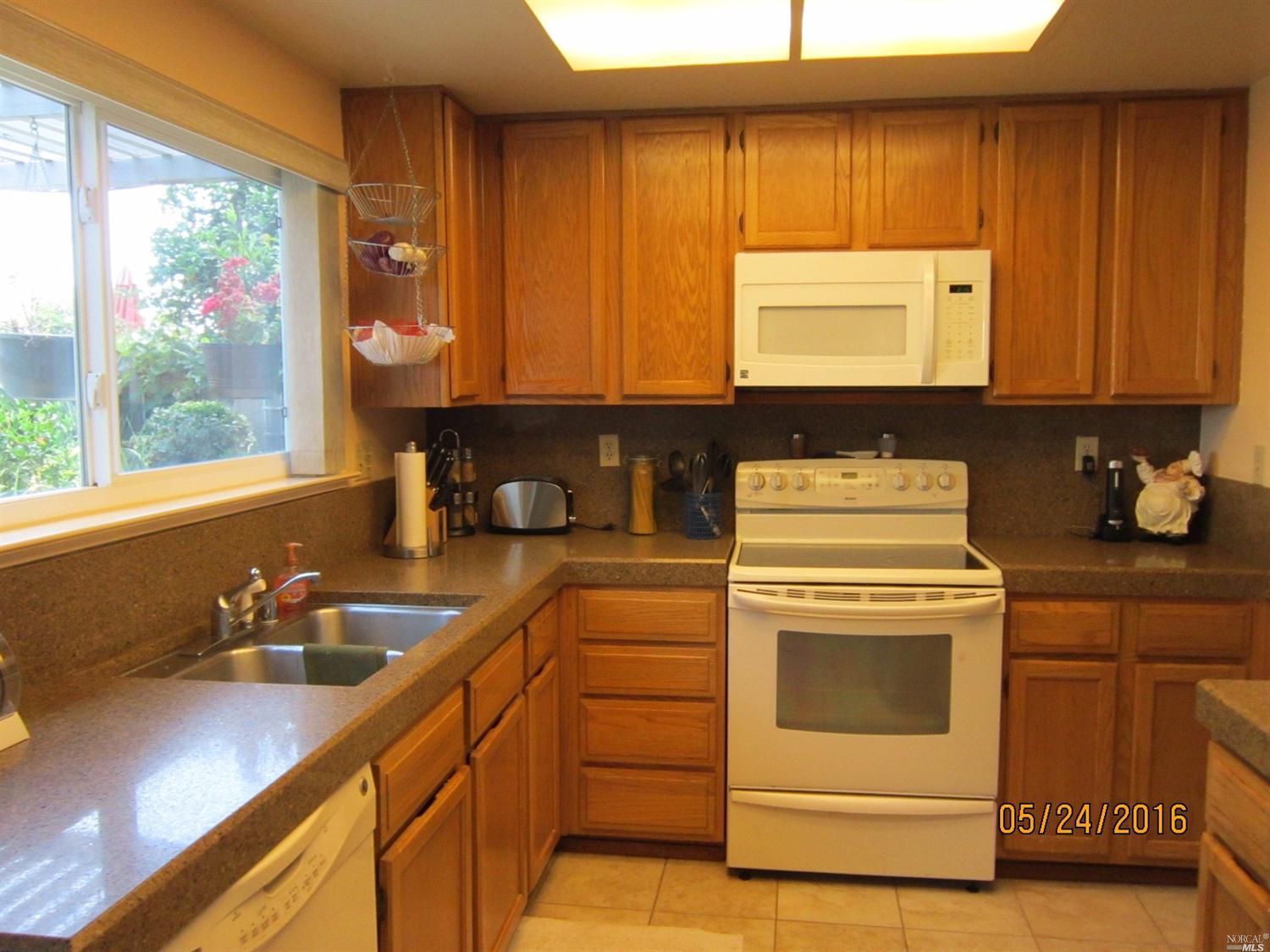 180 Breezewalk Dr, Vallejo, CA 94591 photo 13