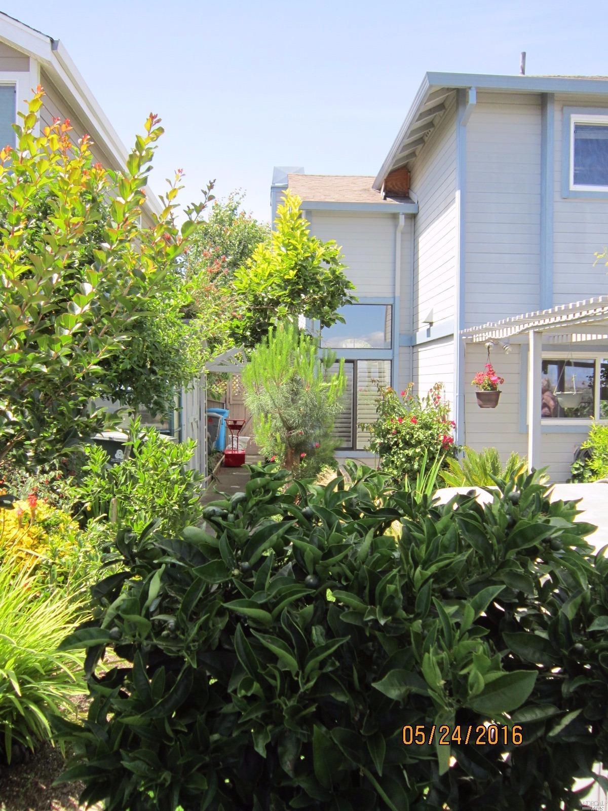 180 Breezewalk Dr, Vallejo, CA 94591 photo 37