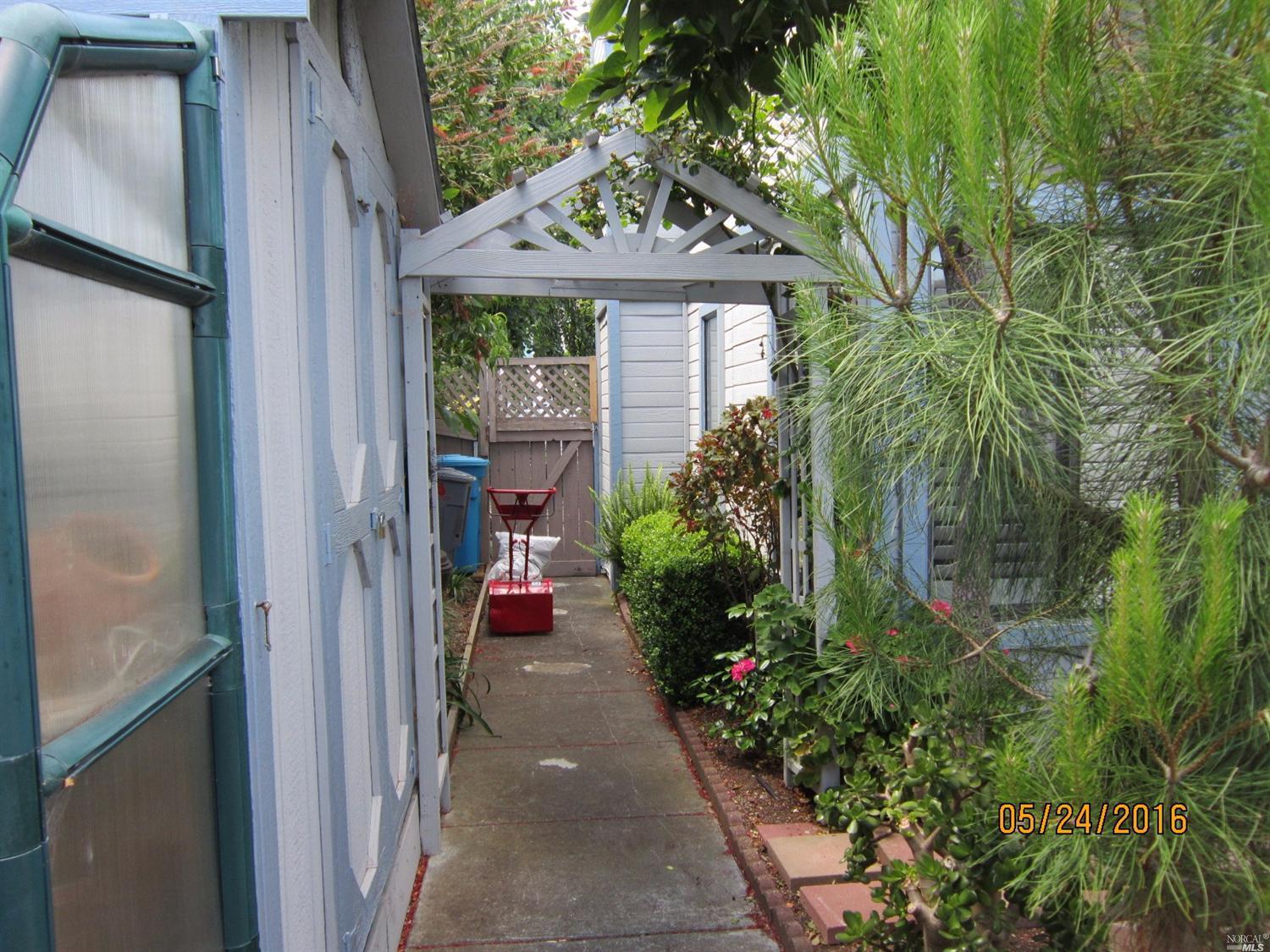 180 Breezewalk Dr, Vallejo, CA 94591 photo 36