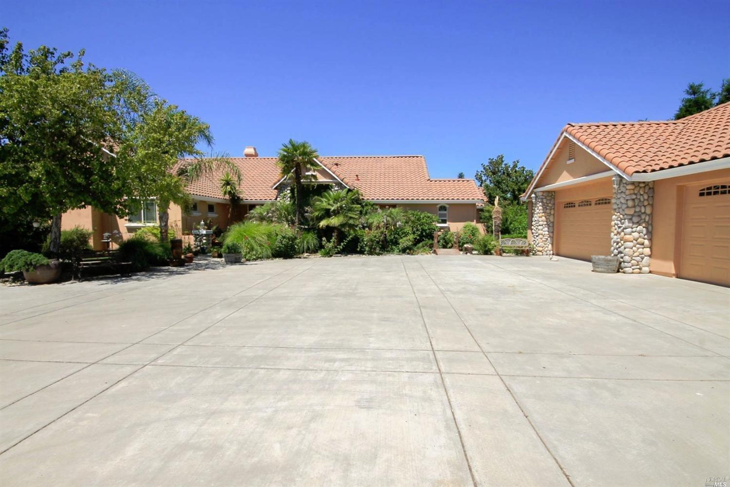 8283 Kobert Rd, Winters, CA 95694 photo 6