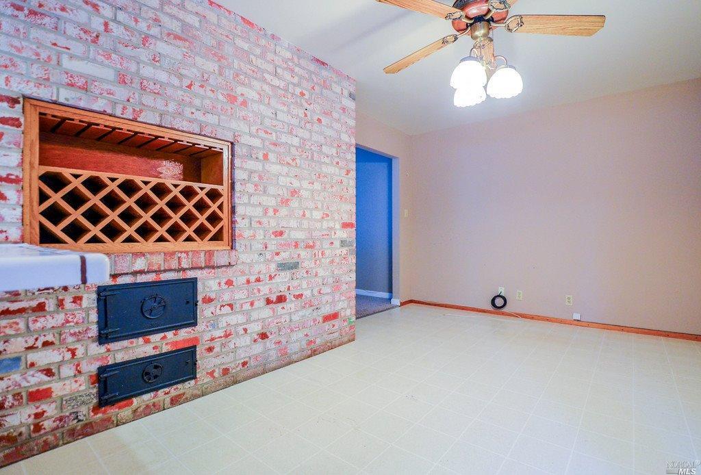 322 Bergwall Way, Vallejo, CA 94591 photo 6