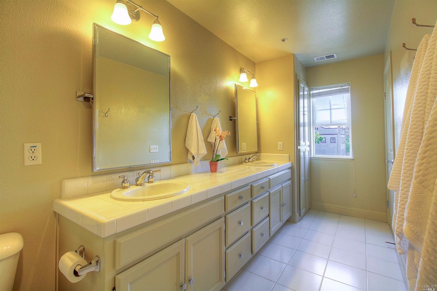 55 Johnson St, Windsor, CA 95492 photo 17