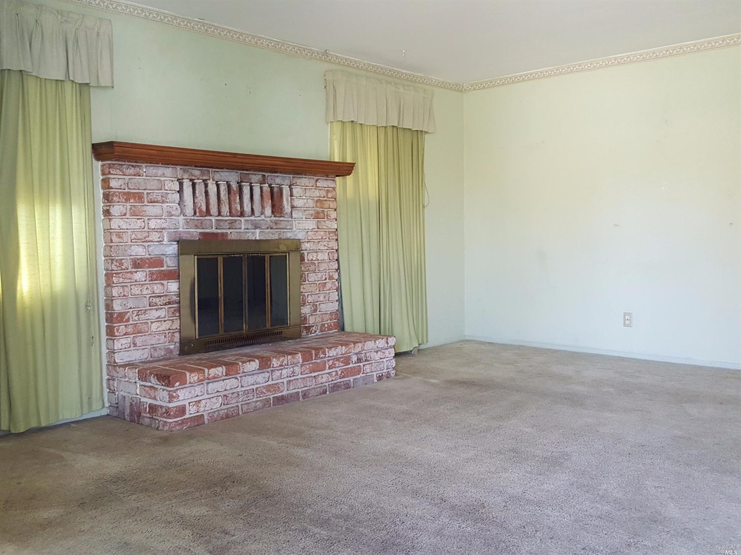 3033 Webb St, Vallejo, CA 94591 photo 5