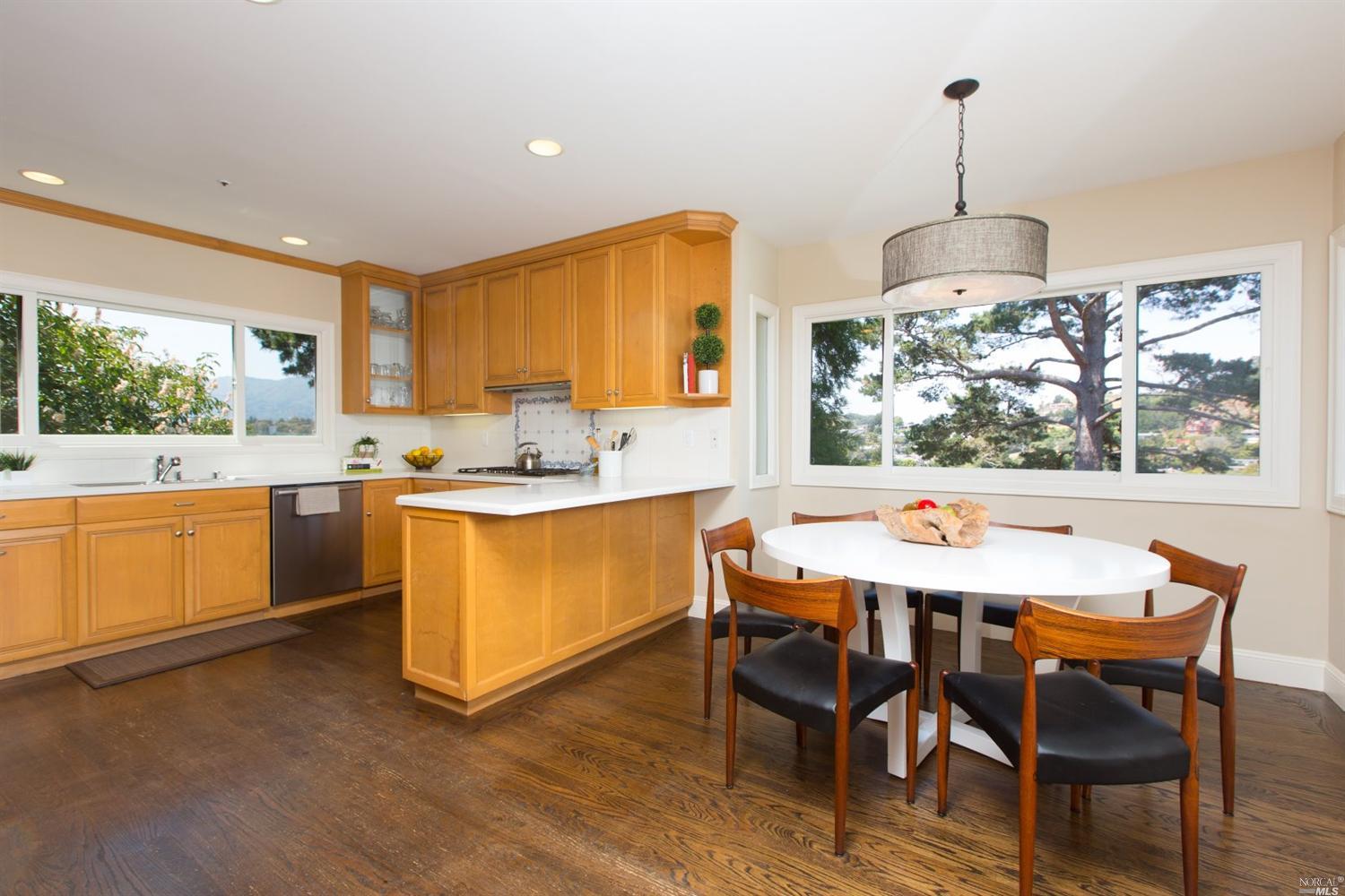 121 Reed Blvd, Mill Valley, CA 94941 photo 4