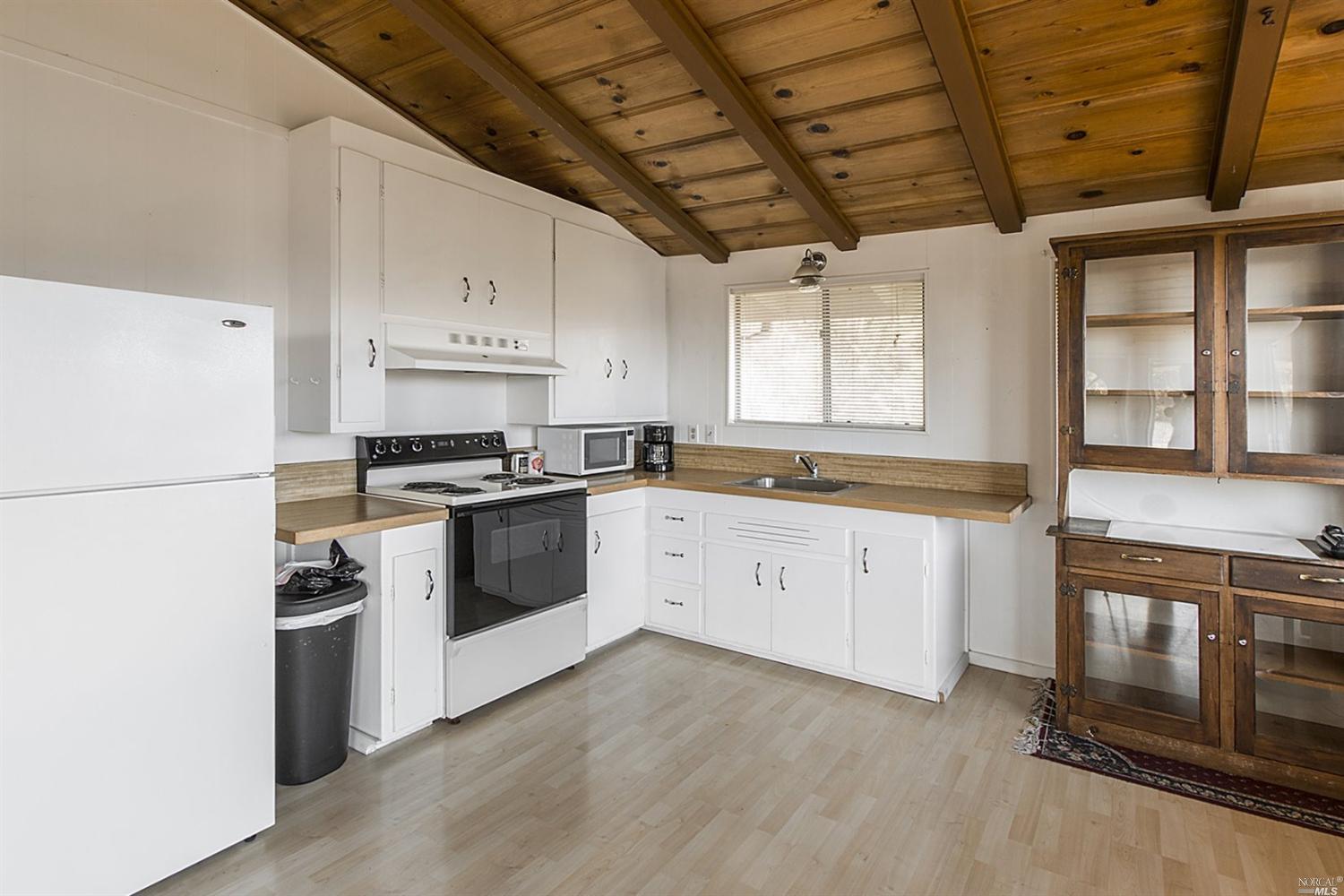 10804 Hereford Dr, Jenner, CA 95450 photo 4