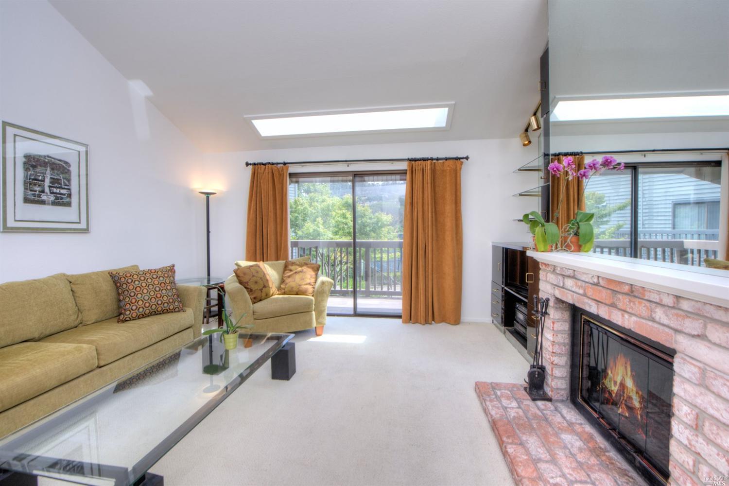 31 Cypress Pl, Sausalito, CA 94965 photo 3