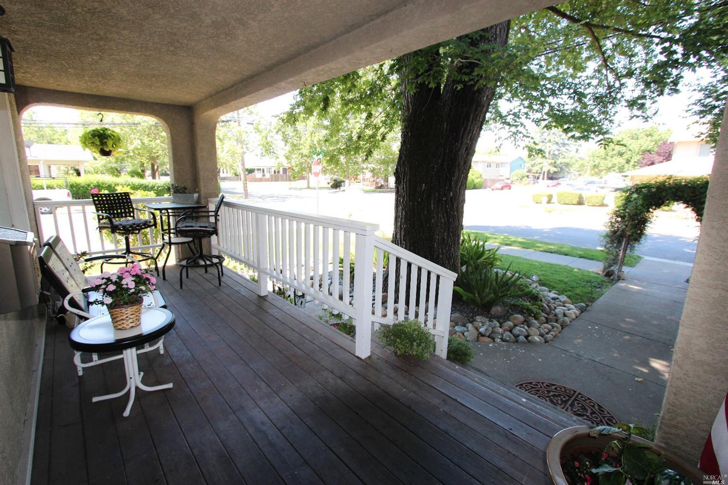 391 S 1st St, Dixon, CA 95620 photo 7