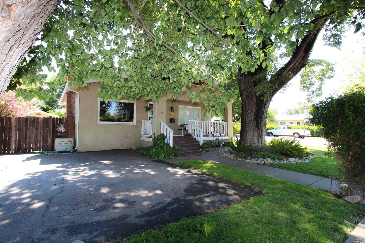 391 S 1st St, Dixon, CA 95620 photo 3