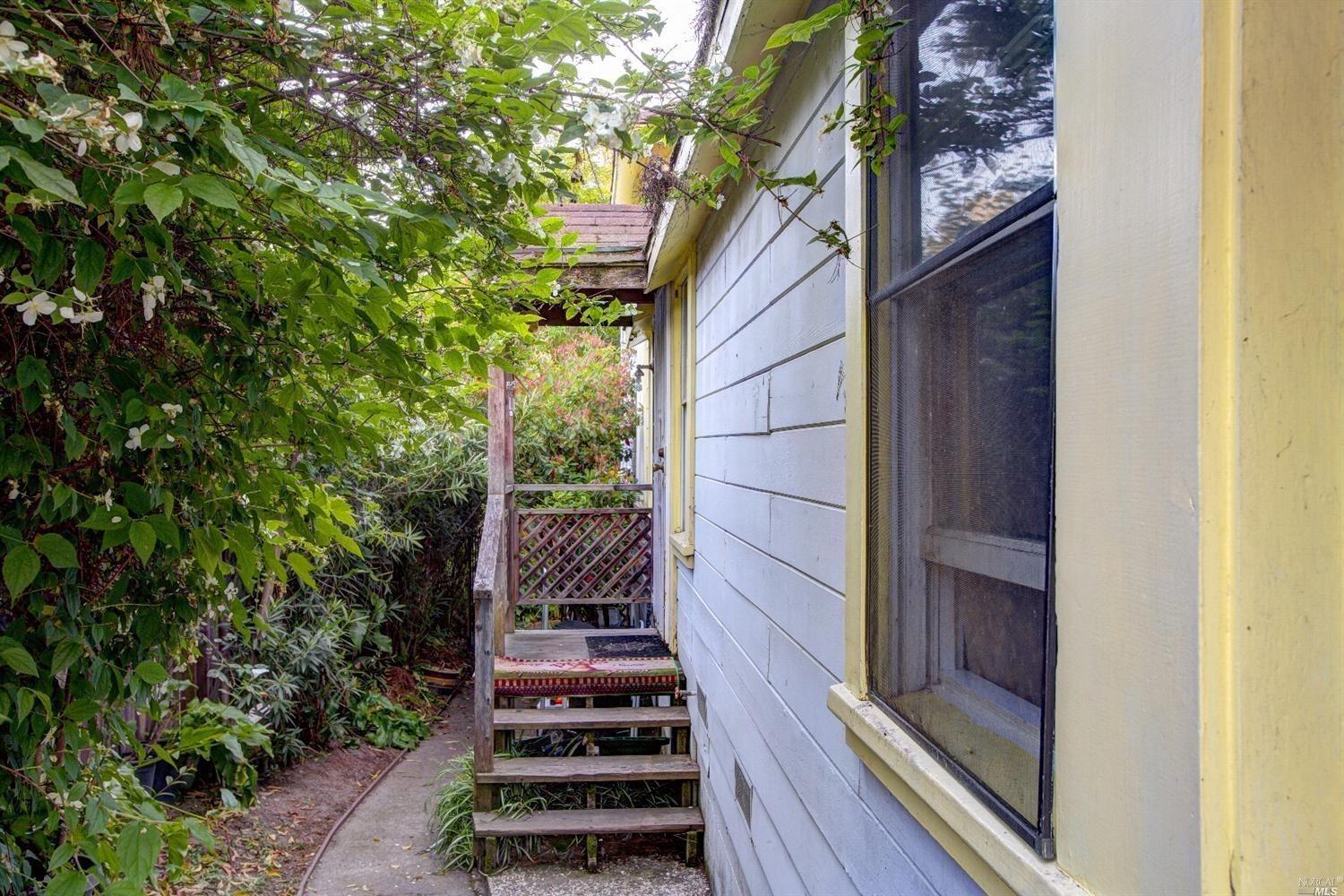 334 Bodega Ave, Petaluma, CA 94952 photo 10