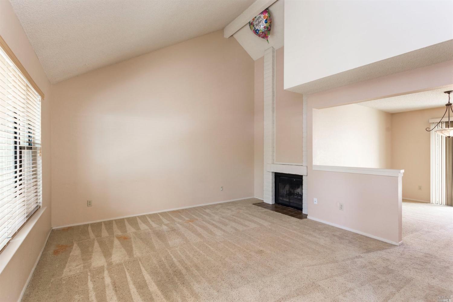 79 Del Prado Cir, Fairfield, CA 94533 photo 4