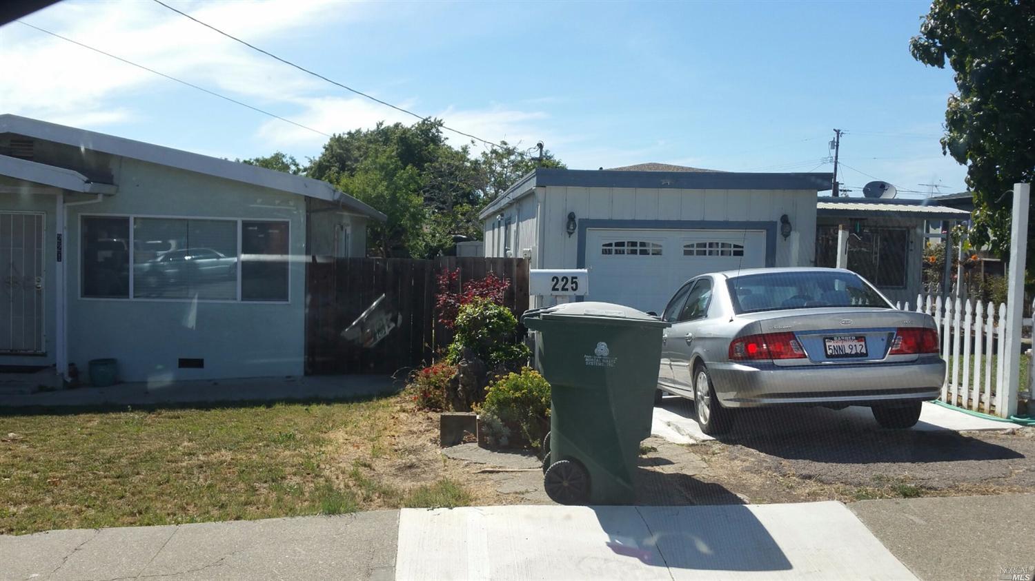 225 Evans Ave, Vallejo, CA 94590 photo 2