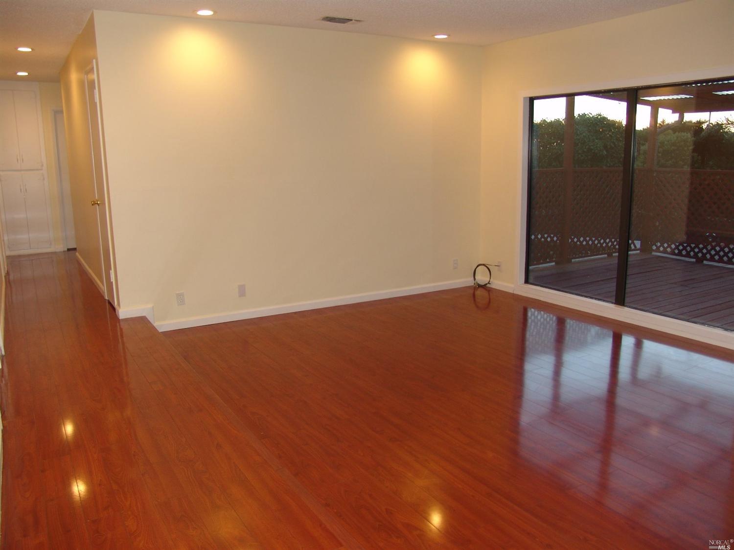 221 Montego Kys, Novato, CA 94949 photo 8