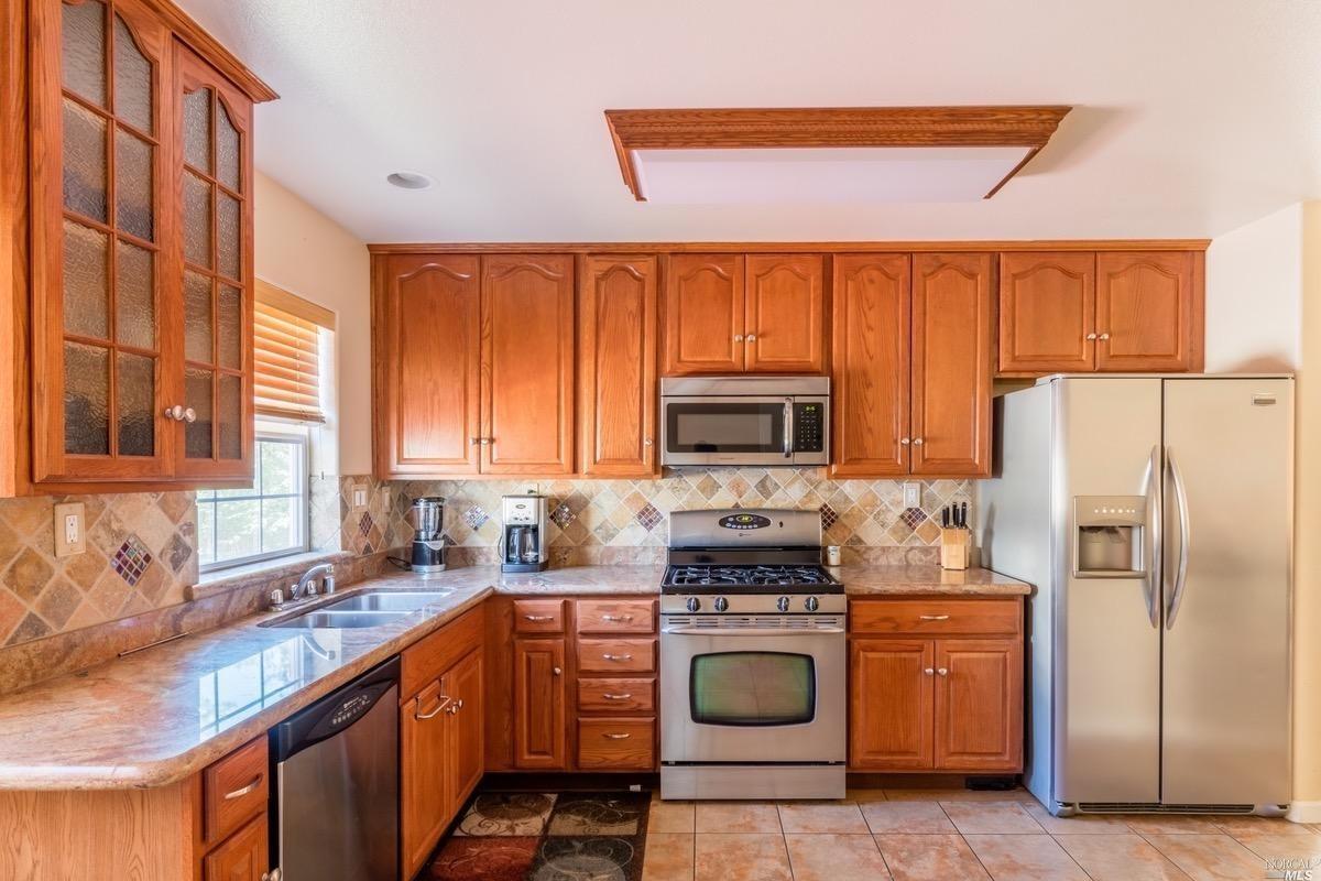 703 Coast St, Willits, CA 95490 photo 8