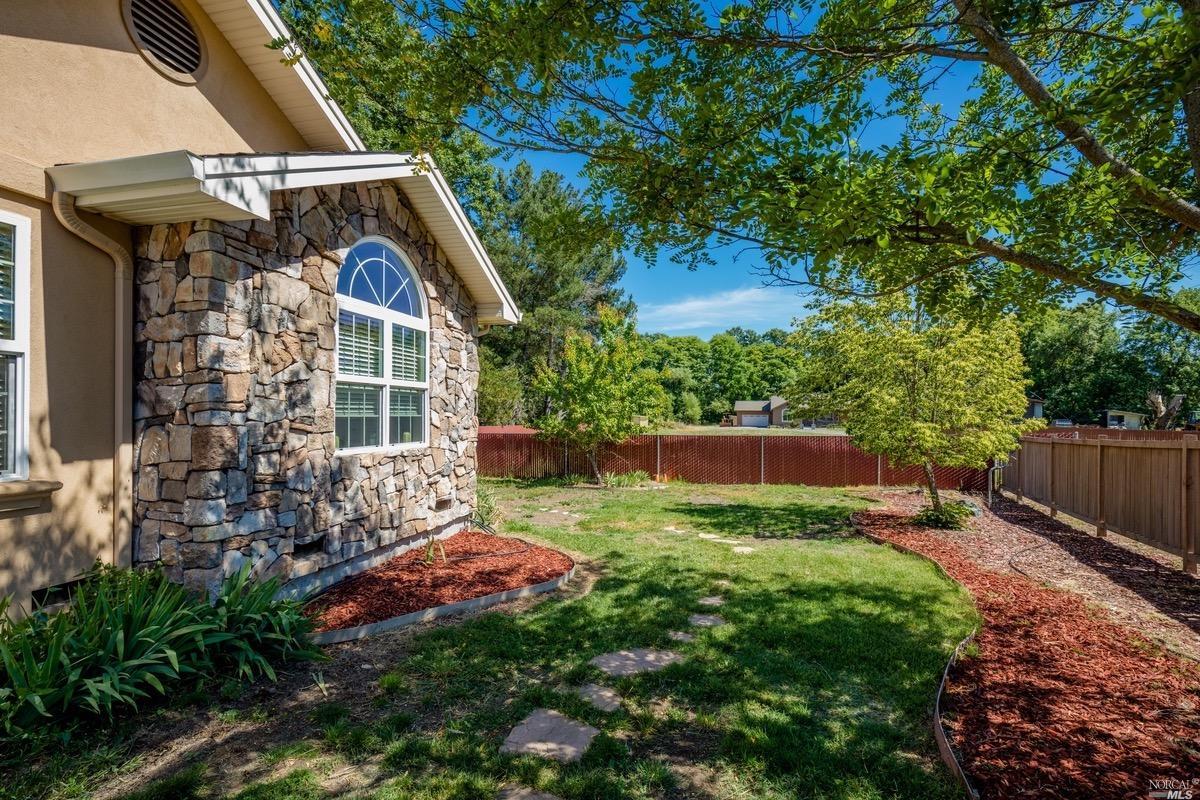 703 Coast St, Willits, CA 95490 photo 23