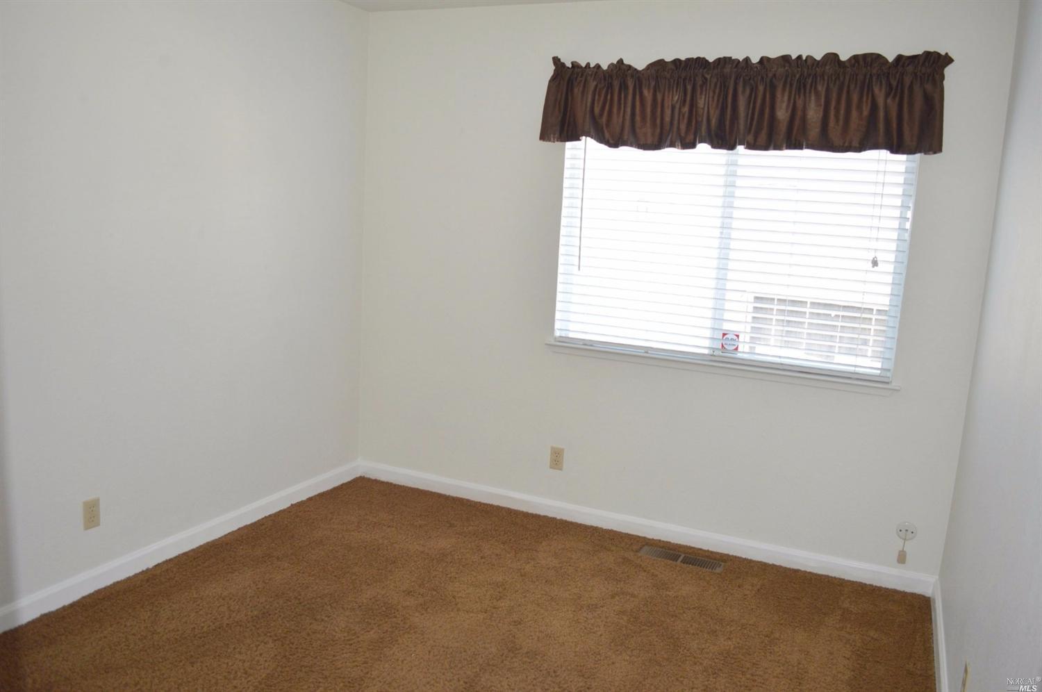 563 Quaking Aspen Ln, Windsor, CA 95492 photo 14