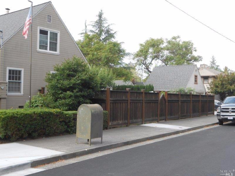 921 Wright St, Santa Rosa, CA 95404 photo 37