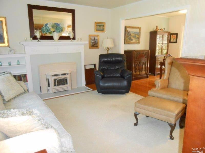 921 Wright St, Santa Rosa, CA 95404 photo 8