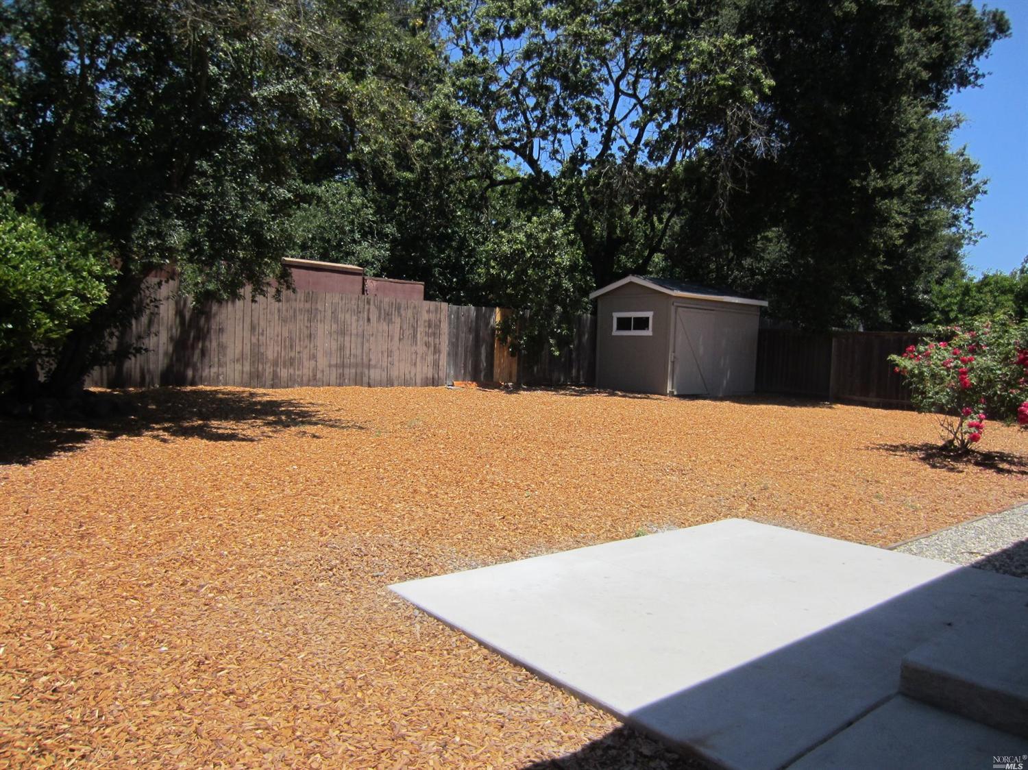 530 Bluebird Dr, Windsor, CA 95492 photo 3