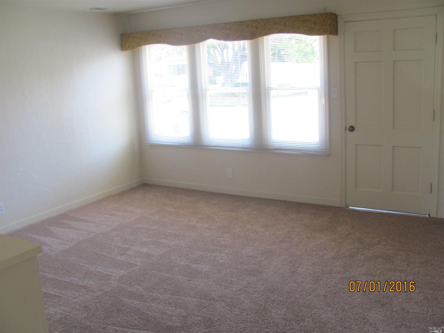 236 Del Mar Ave, Vallejo, CA 94589 photo 4