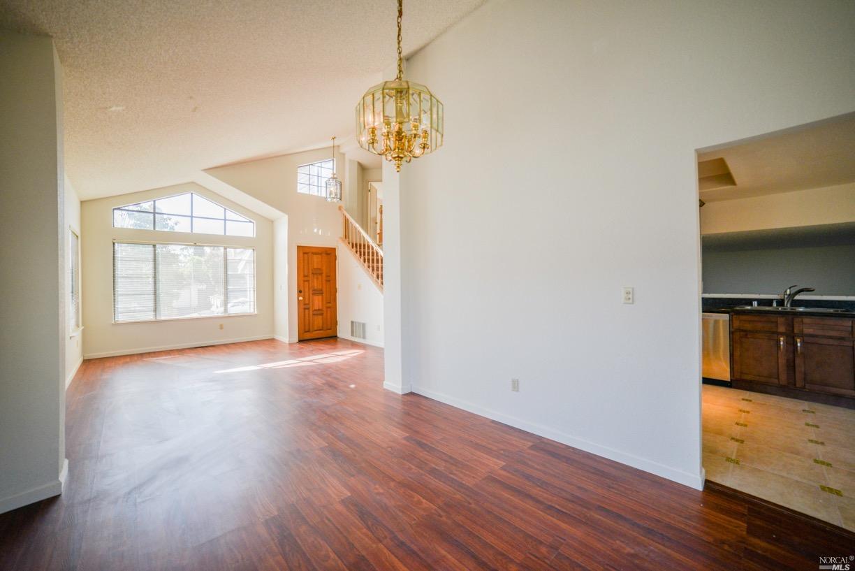 384 Seahorse Dr, Vallejo, CA 94591 photo 5