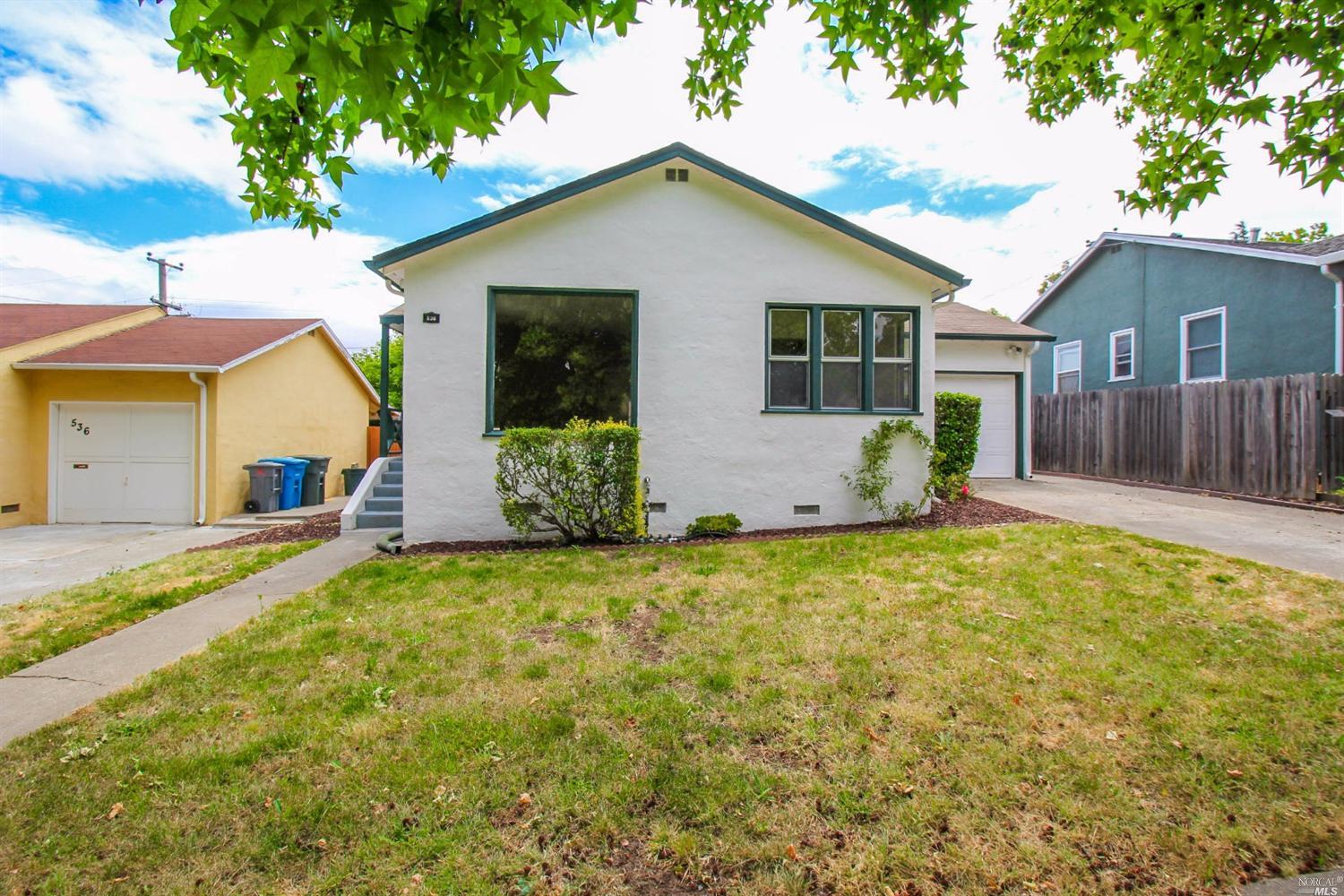530 Cedar St, Vallejo, CA 94591 photo 2