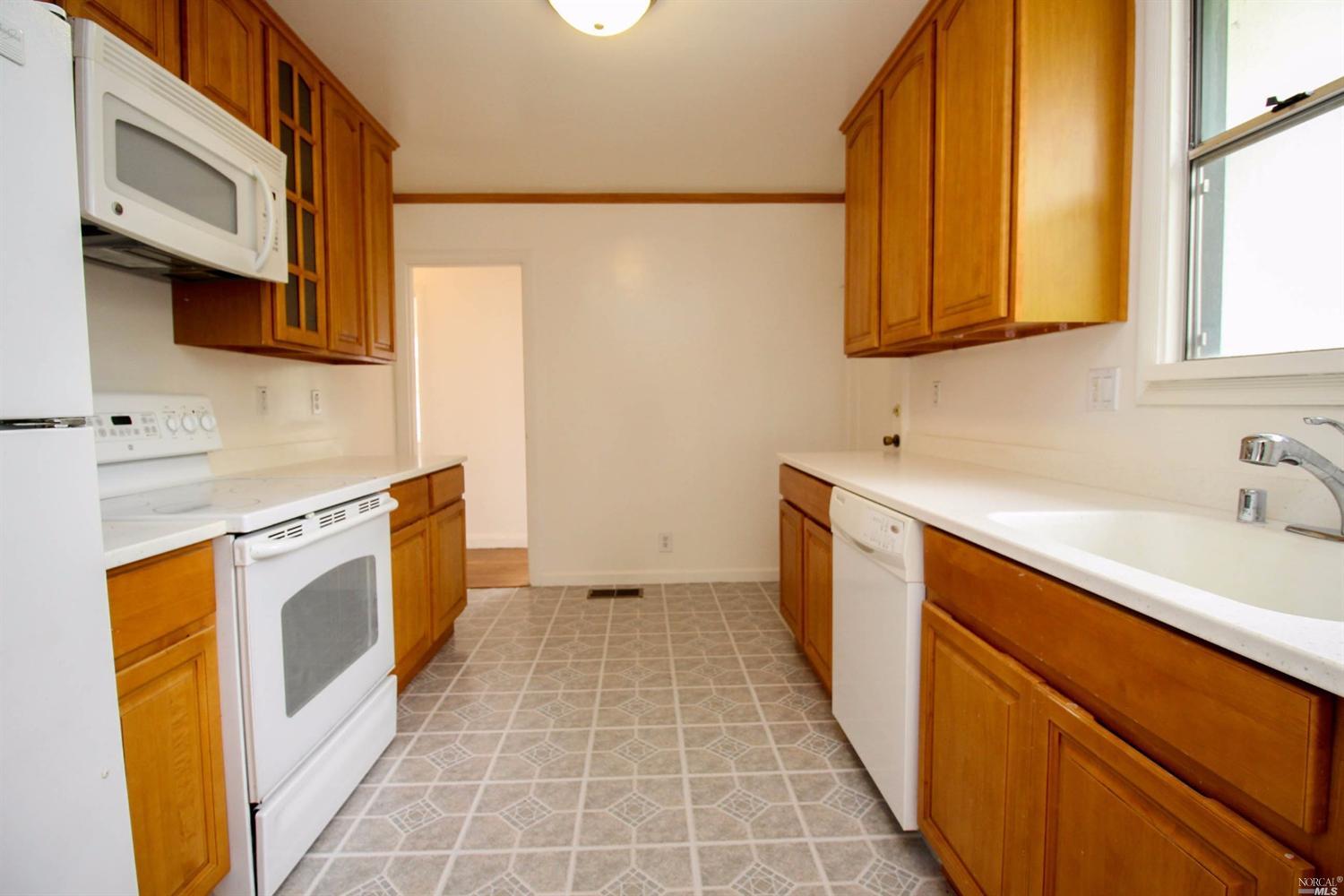 530 Cedar St, Vallejo, CA 94591 photo 17
