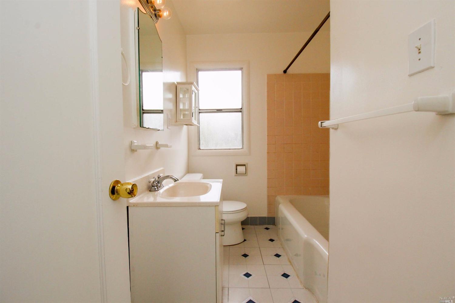 530 Cedar St, Vallejo, CA 94591 photo 26