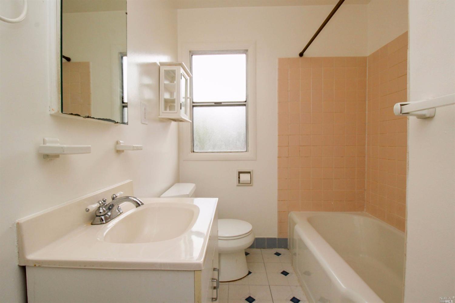 530 Cedar St, Vallejo, CA 94591 photo 27